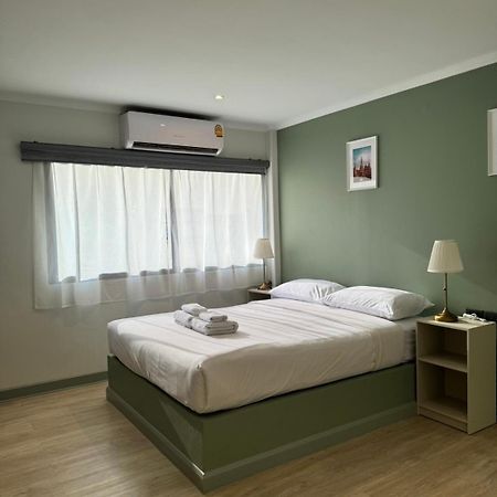 Hotel O'Shea'S Sukhumvit Bangkok Esterno foto